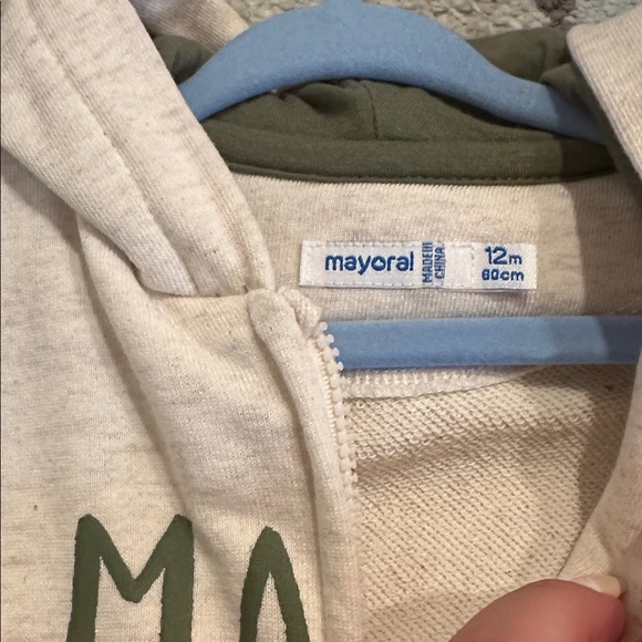 Adorable baby sweater - Picture 5 of 7